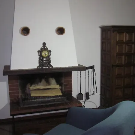 11 Mit Aussicht Und Kamin